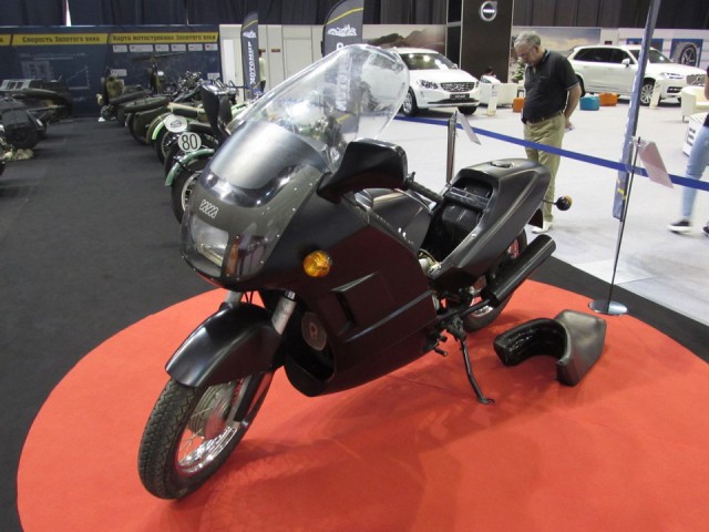 Супербайки из СССР: эскортные мотоциклы ИЖ с роторными двигателями.