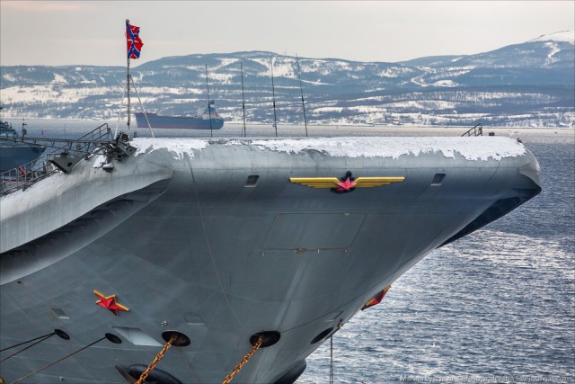 Авианосец «Адмирал Кузнецов». Или как его ласково называют моряки - "Кузя"