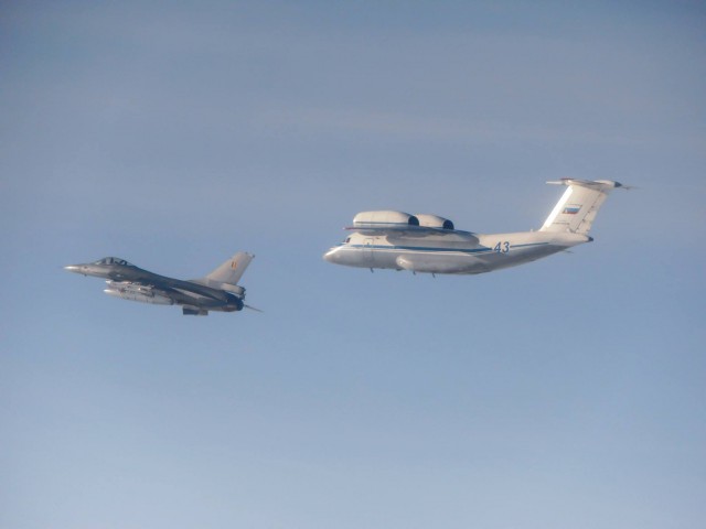 ВВС Бельгии vs ВВС России в небе Прибалтики