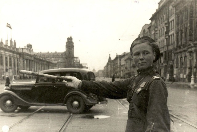 История в фотографиях