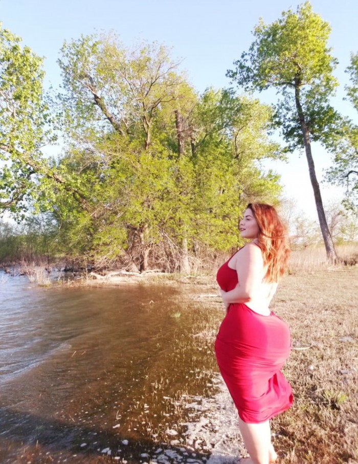 Давай меня ещё в этой позе сфоткаешь, говорили они.