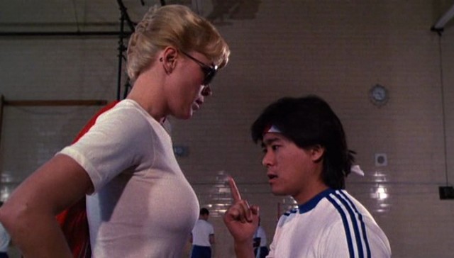 Таких сексуальных полицейских ты еще не видел!