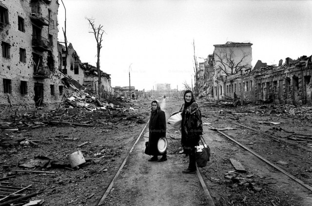 Фотографии Anthony Suau. Москва и Россия в 1990-е
