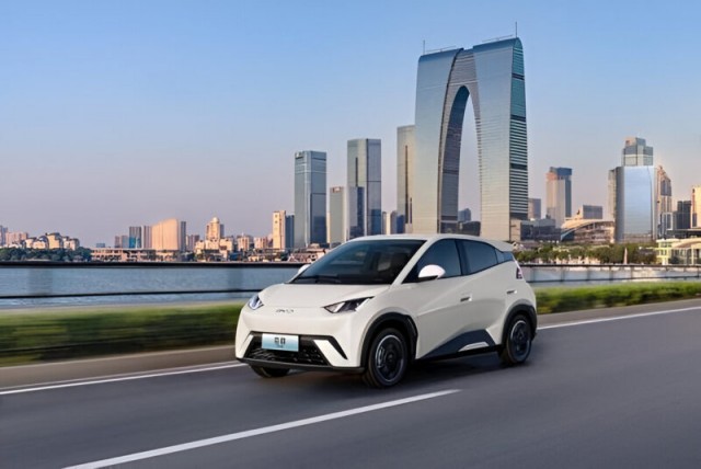 Китайский автомобиль впервые признали лучшим в мире в категории "Городское авто"