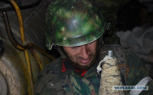 Зачистка аэропорта от войск украинских ВС