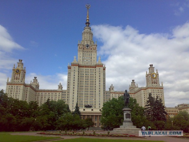 Мой дом-гараж в Москве