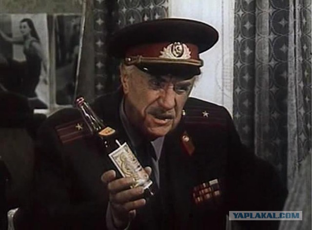 Гомосеки захватили парковку