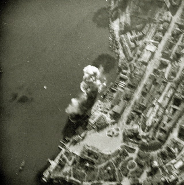 История в фотографиях