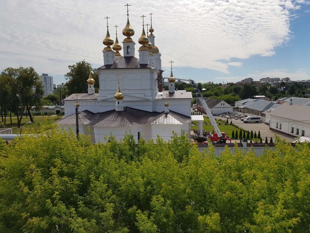 Просто две грустные картинки о современных реалиях