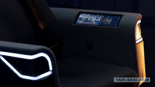 Можно не вставать: компания Volkswagen создала офисное кресло с мотором