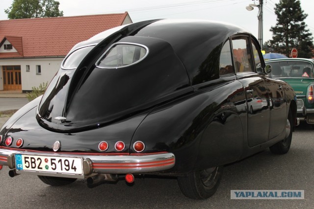 1934 Tatra T77. Автопятница №25