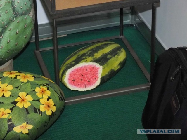 Каменные коты Маргариты.