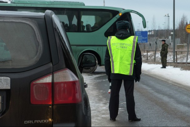 Границу Финляндии и России хотят открыть в 2025 году из-за проблем в экономике