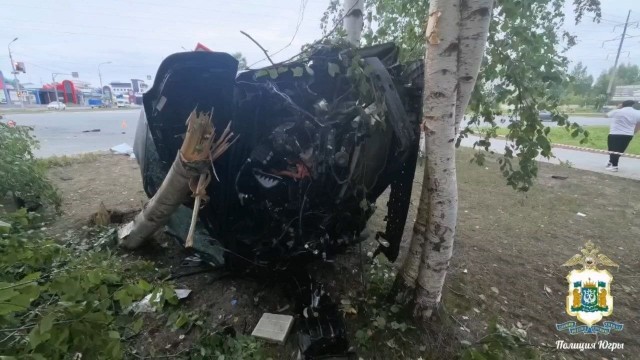 В Сургуте 18-летний водитель погиб в первую неделю после получения прав