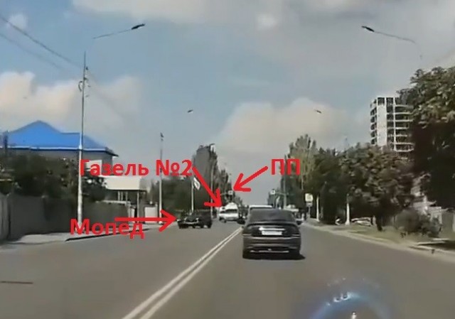 Момент жесткого ДТП с мотоциклистом в Мариуполе