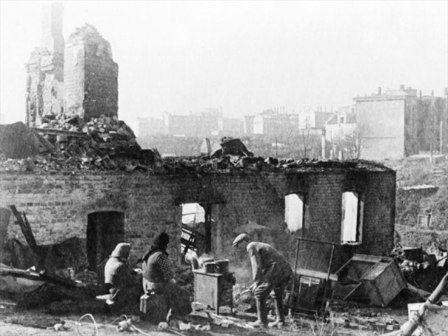 Фотографии второй мировой, многие цветные (фото)