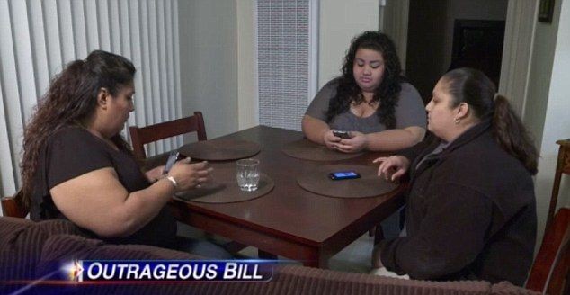 Девки спорили на даче ...