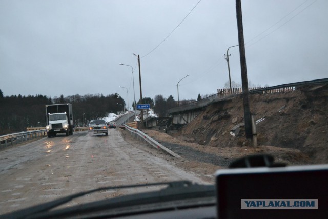 Обрушился мост в Архангельской области