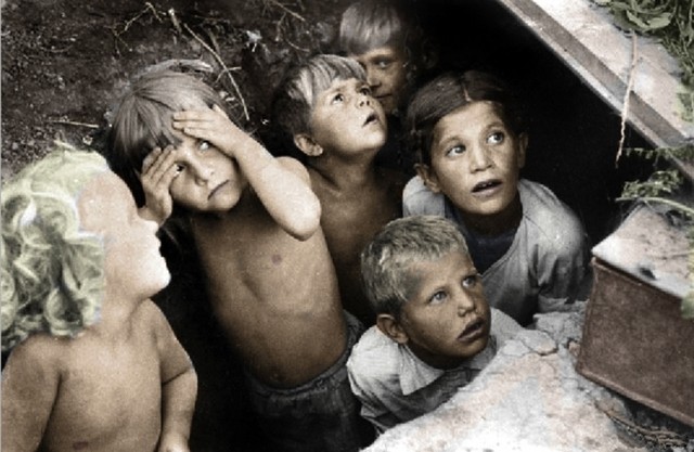 Фотографии связанных с историей Красной и Советской Армии.