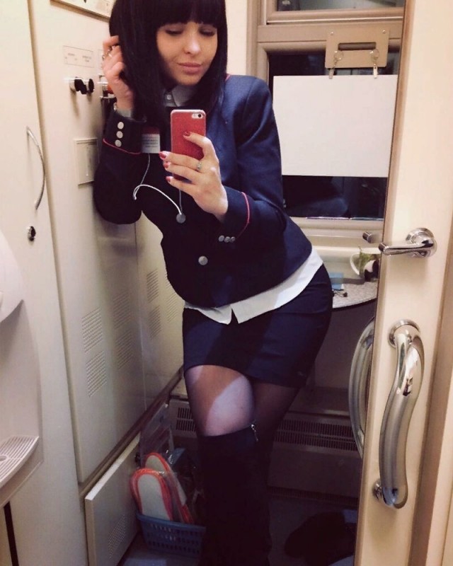 Фотографии красивых попутчиц в поездах