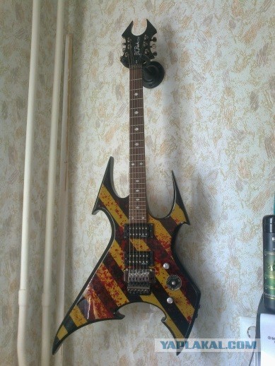 Рестайлинг гитары своими руками.