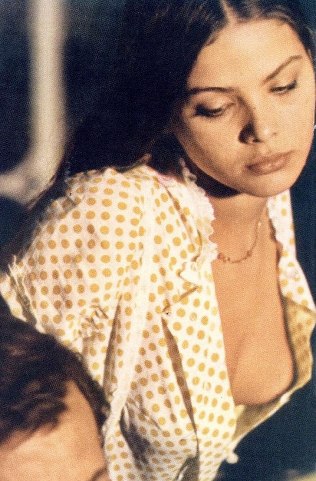 Орнелла Мути отмечает 71-летие