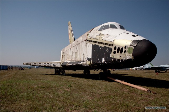 МАКС 2011