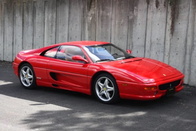 Ferrari. Ко дню рождения Коммендаторе. Красивых автофото пост