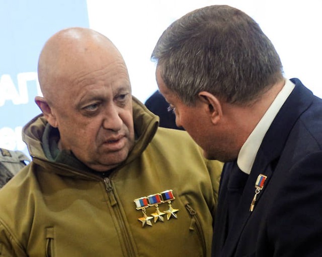 В Тверской области потерпел крушение самолет Пригожина с бортовым номером RA-02795