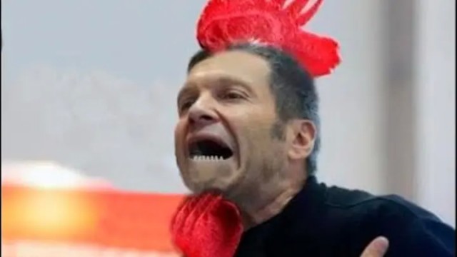 "Это мерзкая истерика! Если вы чего-то не знаете, заткнитесь"