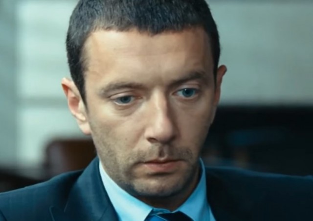 Начал пить