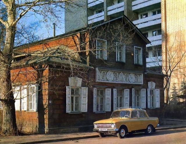 Москва и москвичи. Двадцатый век. 03.03.2025