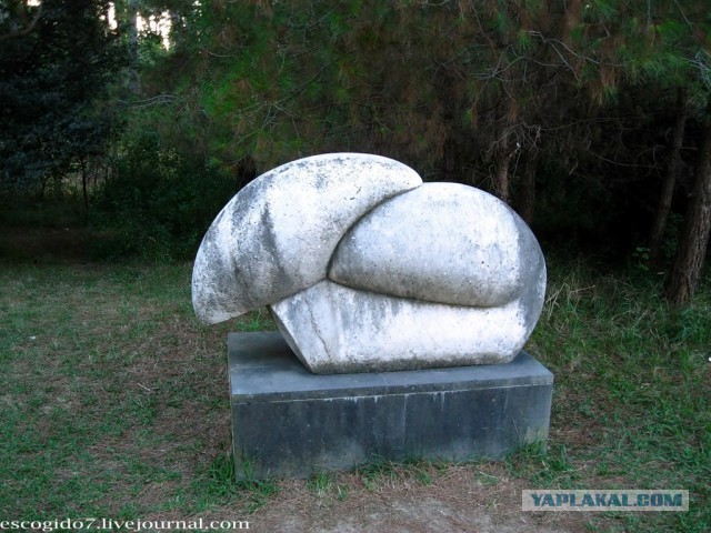 Какие прозвища дают памятникам в России