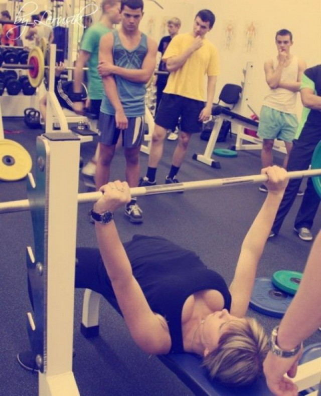 Шаловливые мужские взгляды