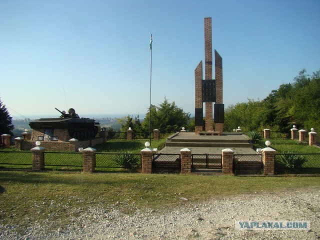 Один апрельский 2010г день в Абхазии