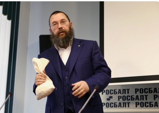 Православный бизнесмен Герман Стерлигов заявил, что собирается открыть невольничий рынок.