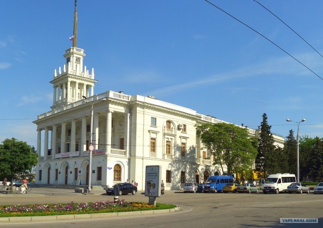 Часы в наших городах