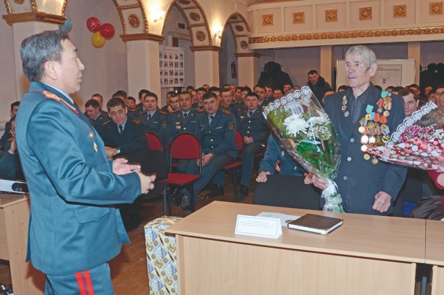 С такими ветеранами не страшно