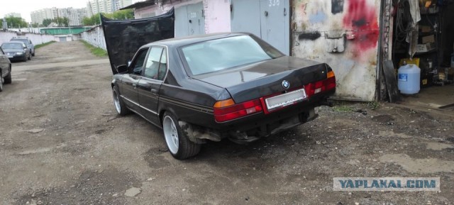 Снова рукожопство и BMW.