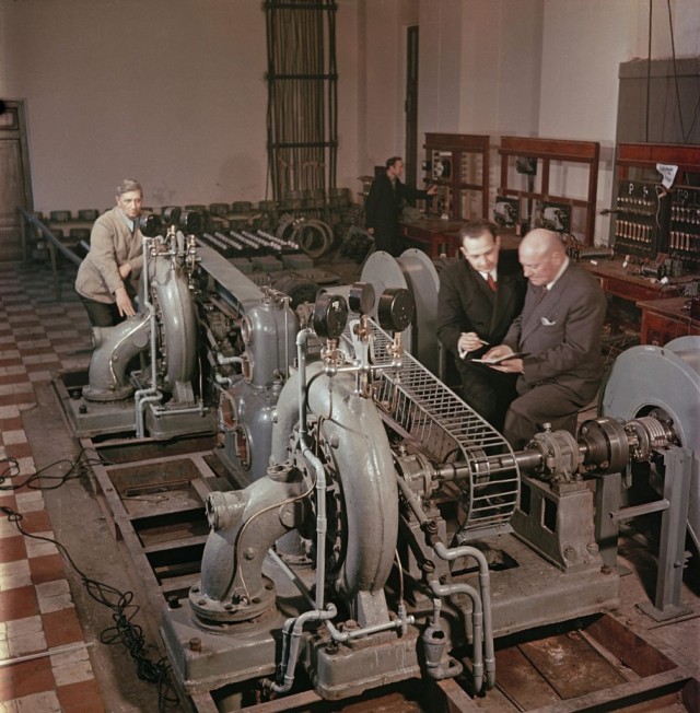 Фотографии из прошлого нашей страны - 45