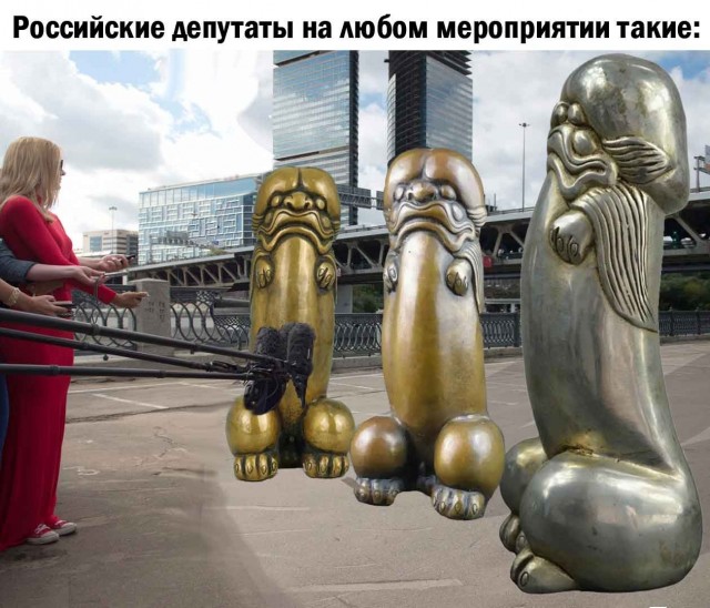 Глава Россотрудничества Игорь Чайка внезапно стал мемом в соцсетях после пресс-подхода 8 сентября