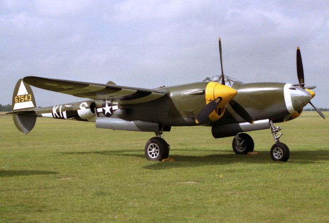 Многоцелевой истребитель P-38 «Lightning»