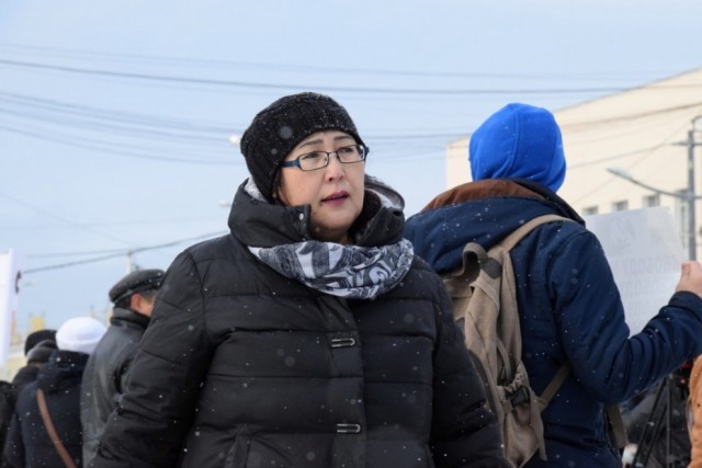 «Президент не имеет право держать в руках все три ветви власти»