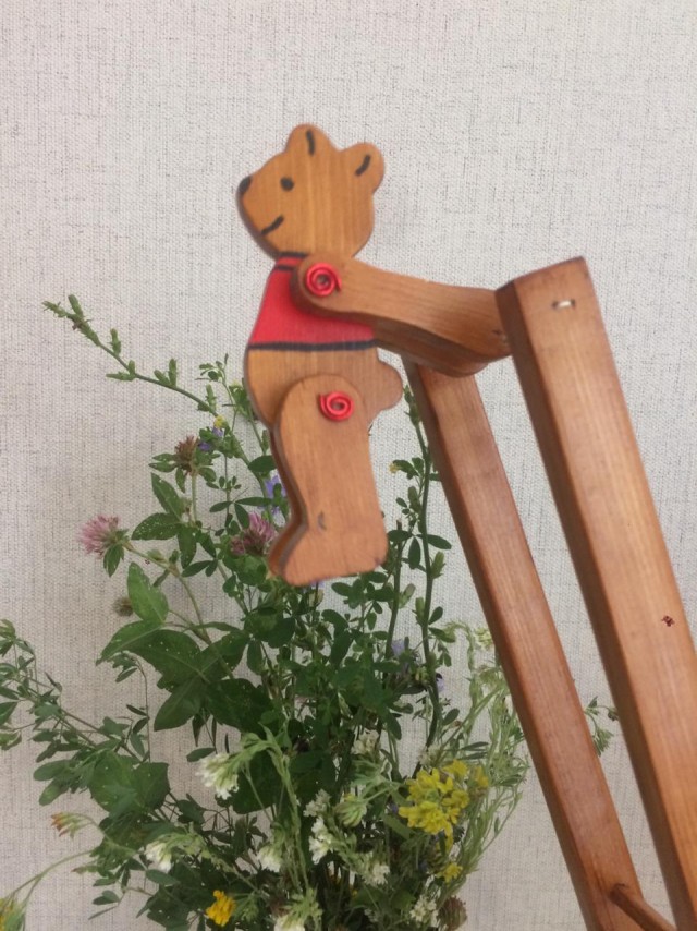 Деревянные игрушки для внучки