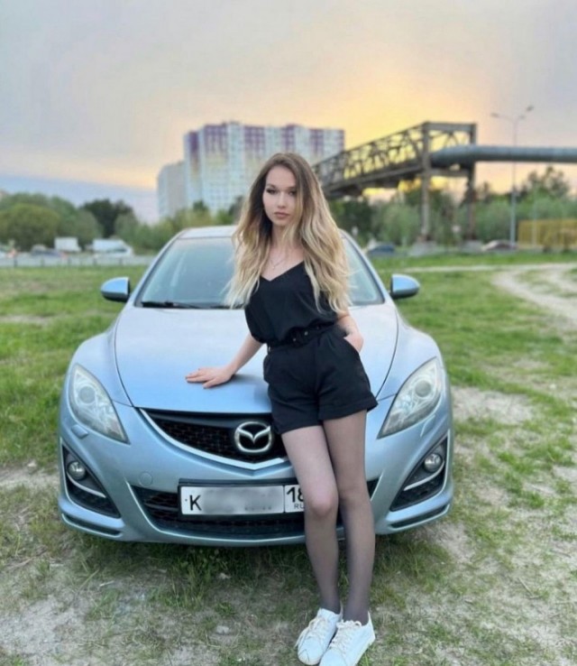 Скучающие соседки, у которых мужья уехали на вахту