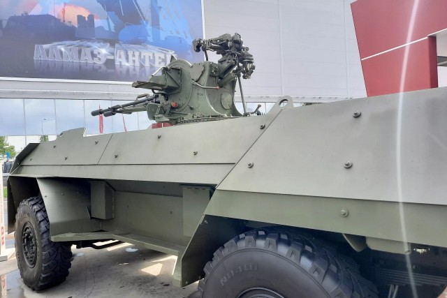 Представлен 16-тонный беспилотник «Зубило»