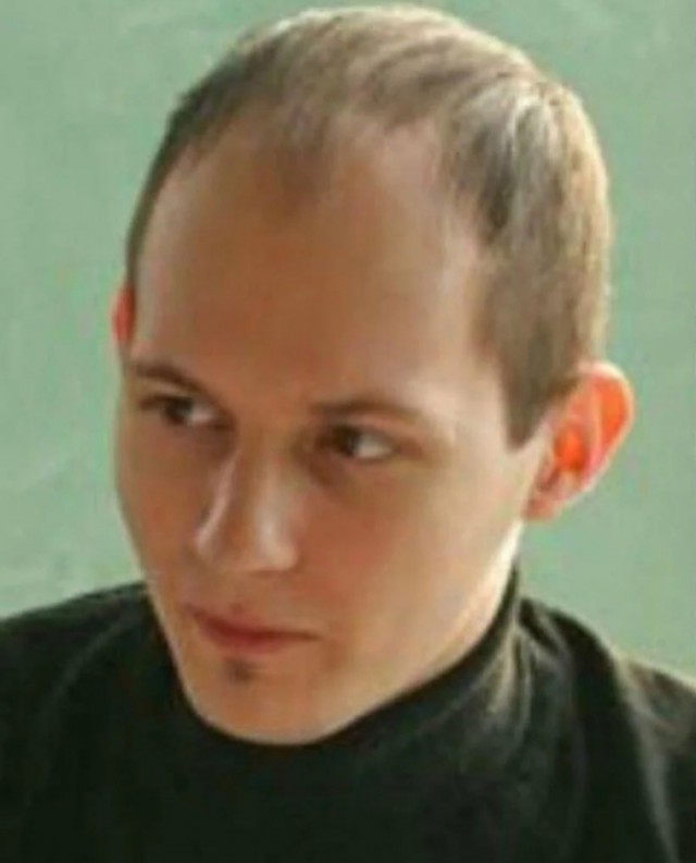 Били всей толпой