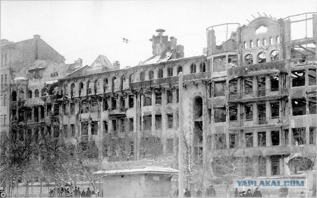 Москва революционная