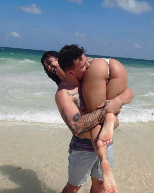 Забавные картинки с девушками