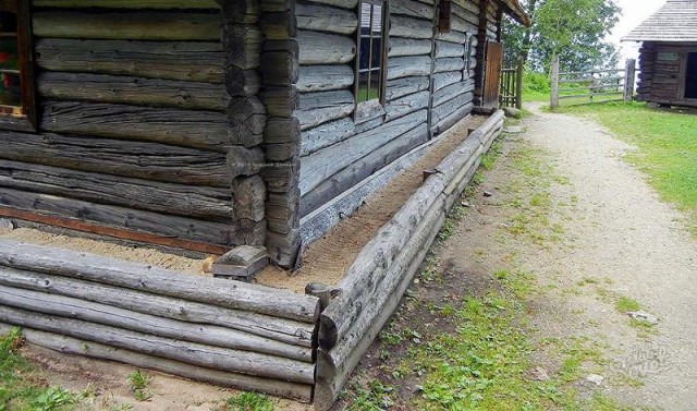 Утепление свайного фундамента своими руками